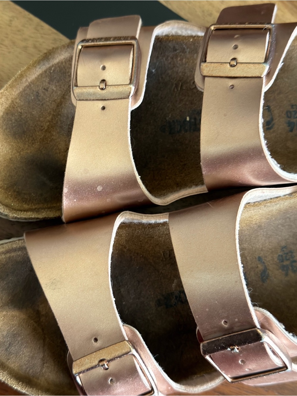 Birkenstock Arizona Kids Rose Gold Leather Birko-Flor Sandal Sz 34/3 USA Kids - Picture 4 of 9